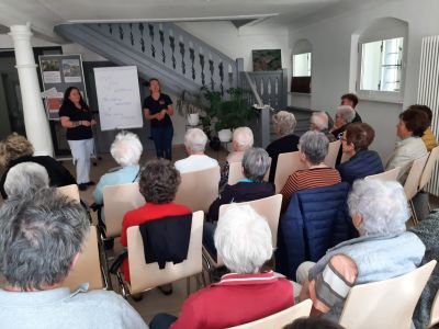 Buergerhaus-Seniorenprojekt-scaled